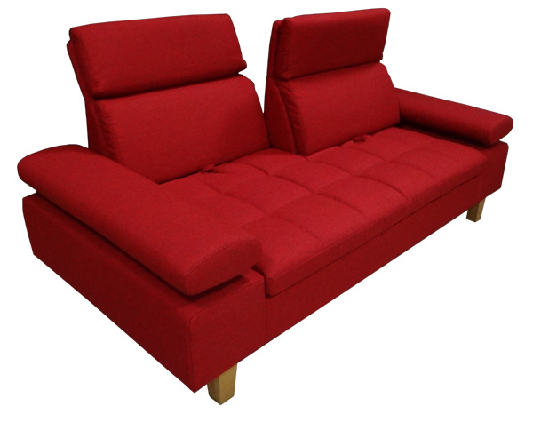 2-Sitzer Sofa mit Sitztiefenverstellung.