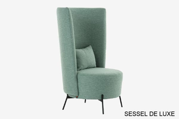 Sessel mit hoher Lehne modern