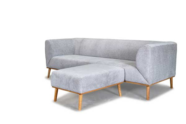 Nordisches Sofa mit Holz